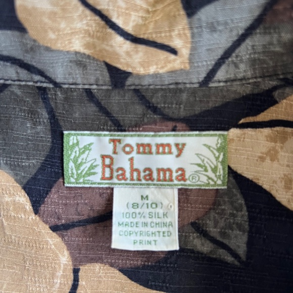 Tommy Bahama EUC Women Sleeveless Tropical Print Front Tie 100% silk Size M - Picture 10 of 12